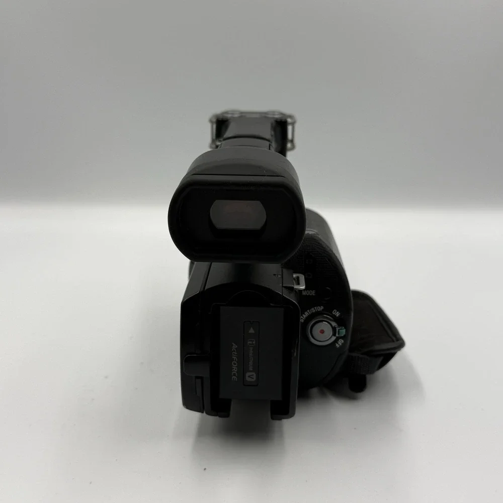 Sony NEX-VG10 HD Handycam E-Mount Camcorder 16mm Lens Tested Battery Case Chrgr